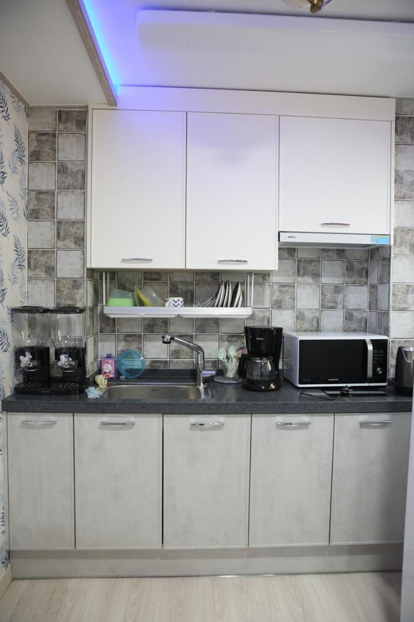 Coco Capsule Guesthouse بوسان المظهر الخارجي الصورة
